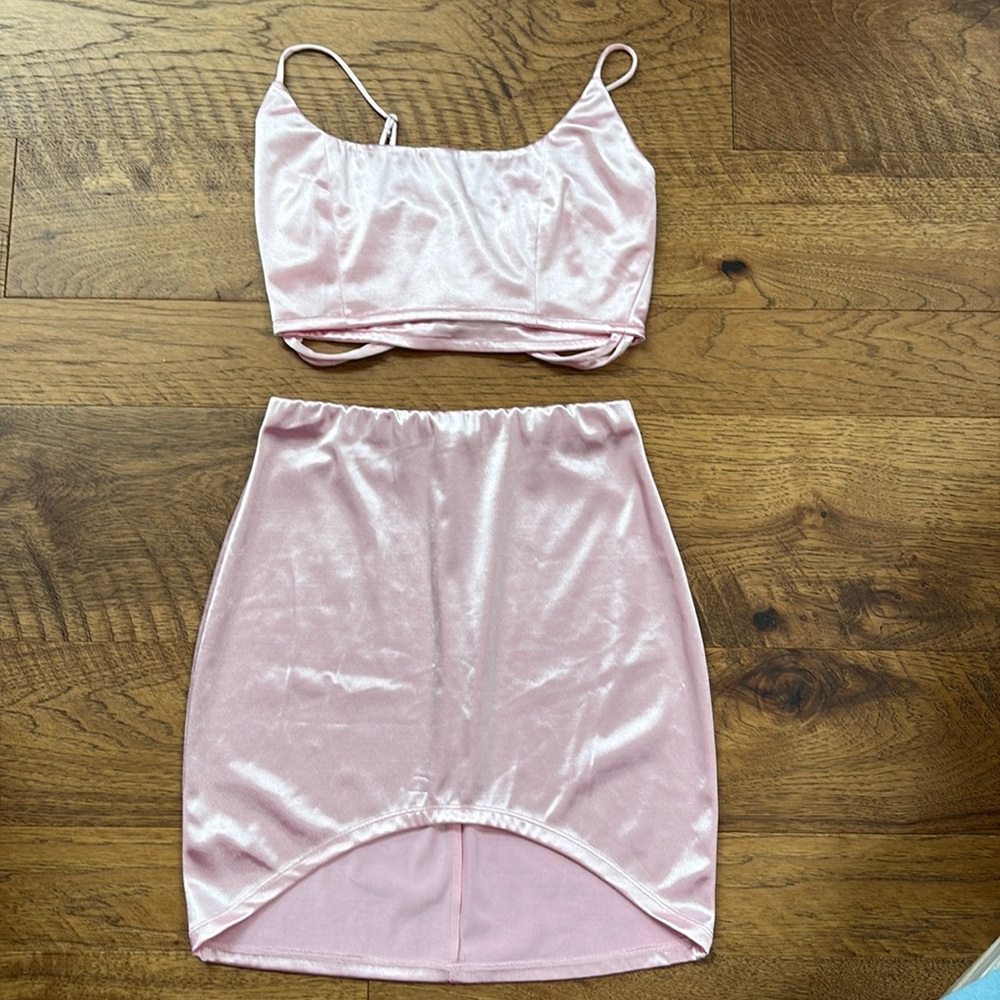 Lucy in the Sky pink satin skirt and top set size small